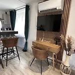 Le Domaine Du Parc 酒店 4*