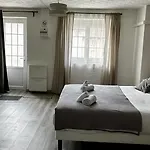 Le Domaine Du Parc מלון 4*