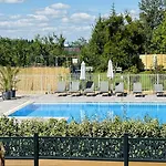 Le Domaine Du Parc מלון Grandvillers
