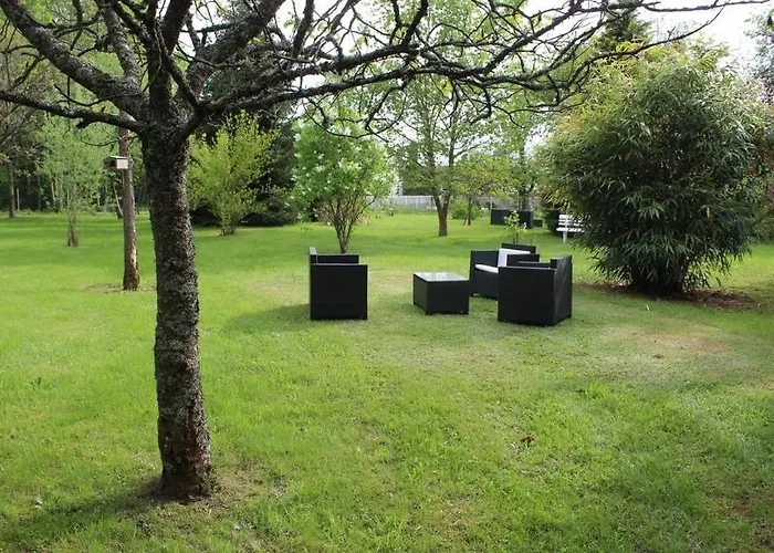 Le Domaine Du Parc 酒店 4*